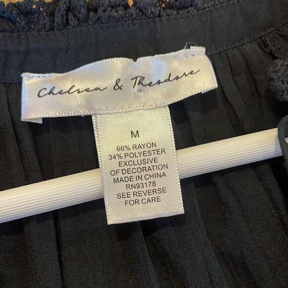 Chelsea Theodore black eyelet ruffle sleeve blouse m - Picture 7 of 10